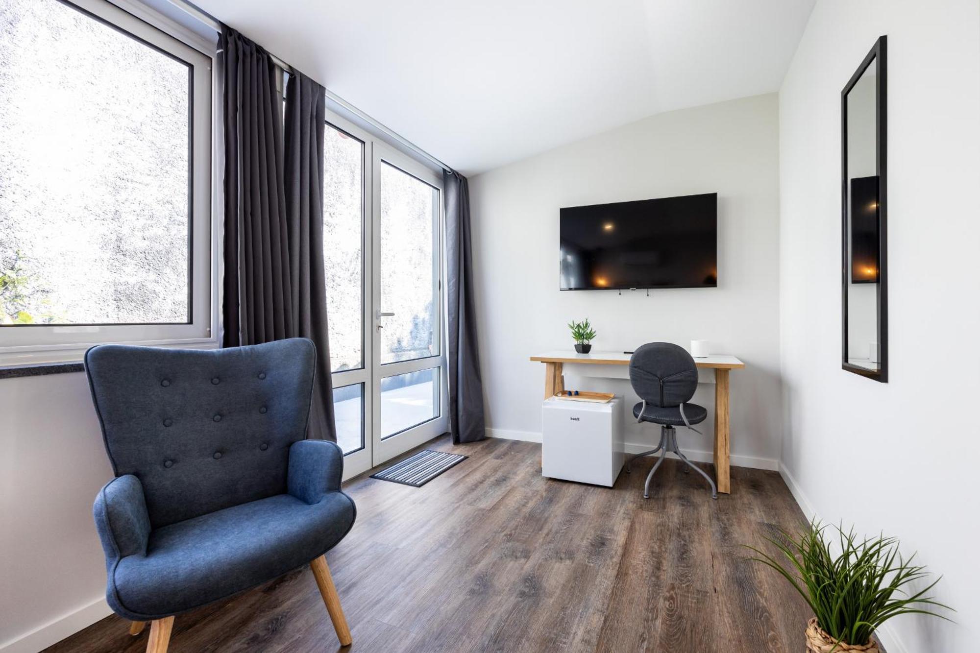 Angra Charming Suites By Seewest 英雄港 外观 照片