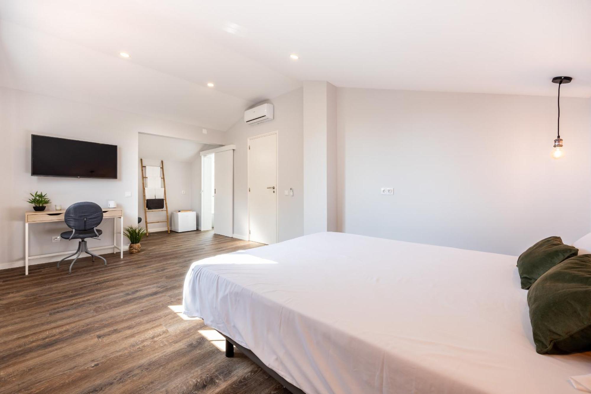 Angra Charming Suites By Seewest 英雄港 外观 照片